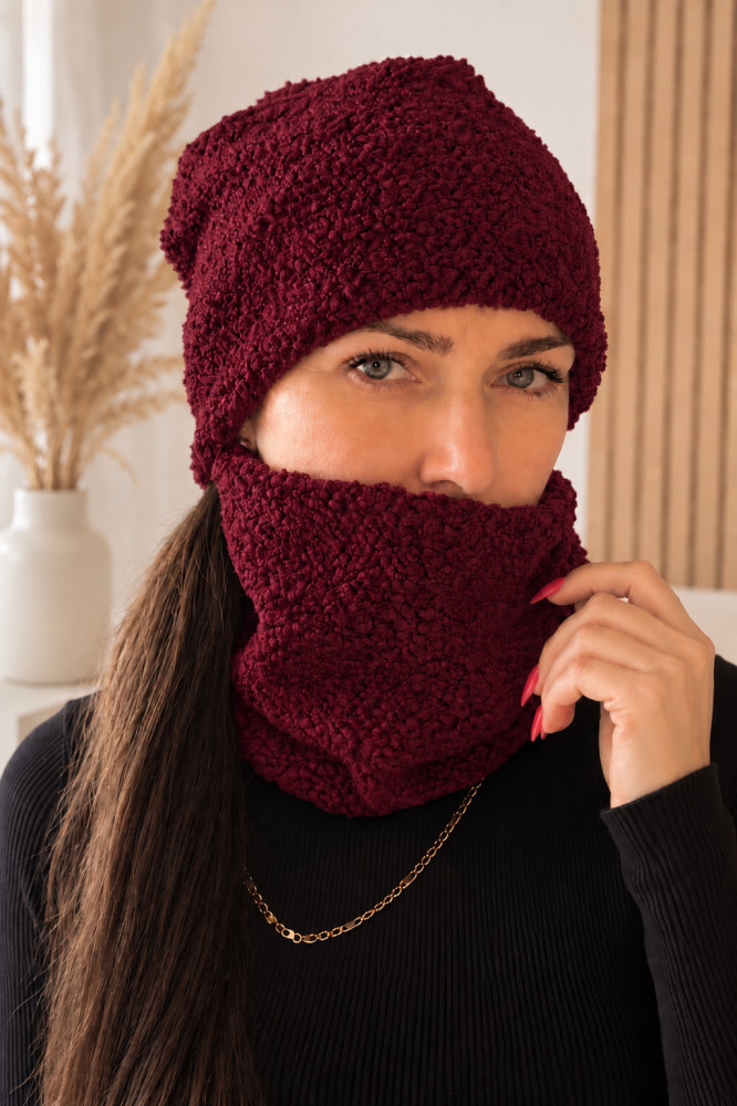 Moteriška Teddy kepurė ir kaklo mova – bordo spalvos Moteriška Teddy kepurė ir kaklo mova – bordo spalvos