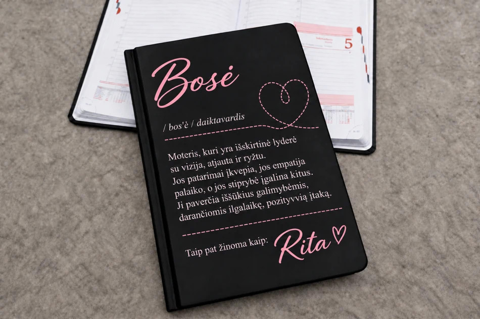 Dovana bosei – personalizuota darbo knyga su vardu vadovei Dovana bosei – personalizuota darbo knyga su vardu vadovei