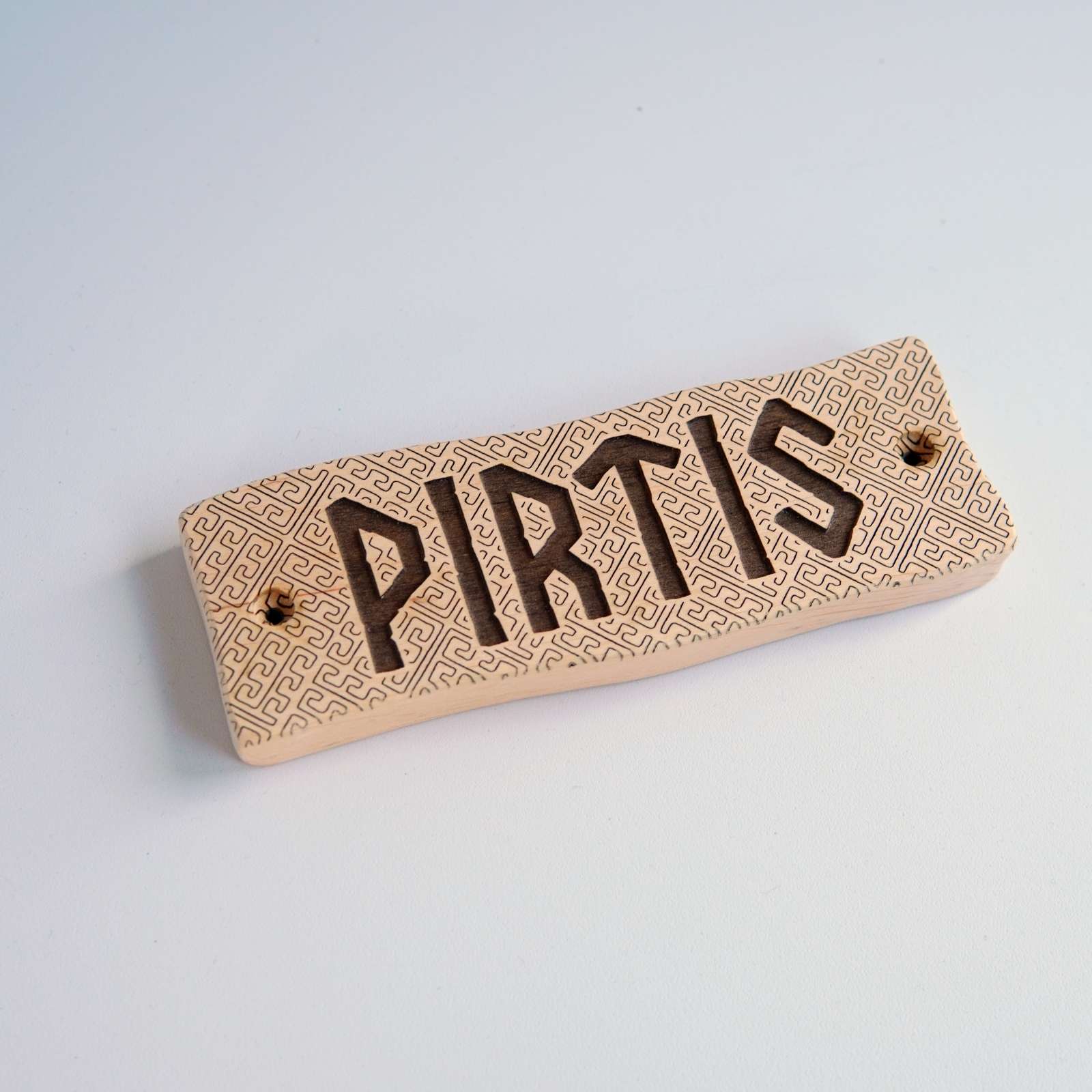 Medinė dekoratyvinė pirties lentelė „Pirtis“ Medinė dekoratyvinė pirties lentelė „Pirtis“